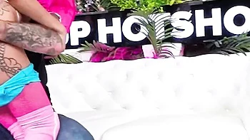 fingering,facial,blow,cumshot,brunette