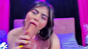 tits,masturbation,blonde,striptease,babes