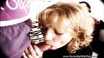 swinger,amateur,mom,threesome,threesomes