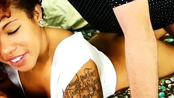 close-up,doggystyle,cumshot,milf,hardcore