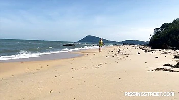 piss,straight-hair,young-18,skinny,public-pissing