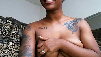 big-butt,amateur,solo,black-and-ebony