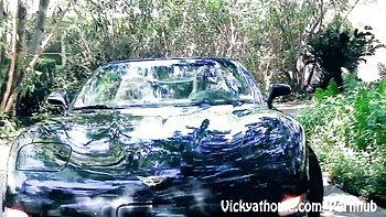 mother,outdoors,hd,milf,vicky-vette