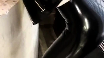 latex,amateur,fetish