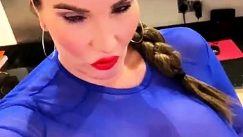 milf,amateur,solo,big-boobs,softcore