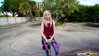 skinny,blonde,american