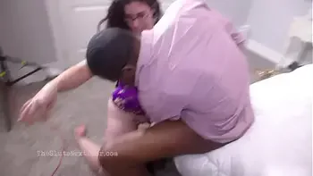 glasses,gangbang,slut,sucking,big-ass