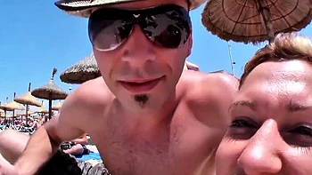 stranger,hot,eating-pussy,pussies,outdoor-blowjob