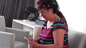 mature-glasses,bbw,tight-hole,chubby-redhead,couple