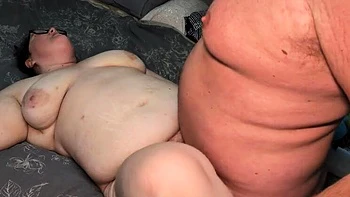 glasses,hairy,brunette,bbw,amateur