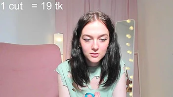 babes,amateur,striptease,teasing