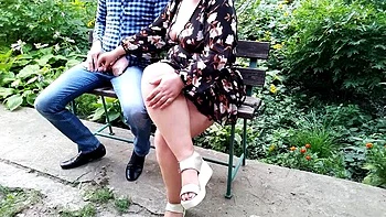 in-public,mature,fetish,mom-bbw,dogging