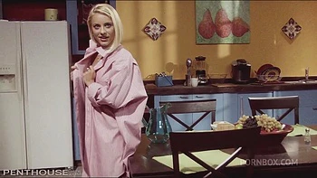 pornstar,american,european,blonde