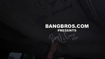 facial,brunette,lesbian,deepthroat,american