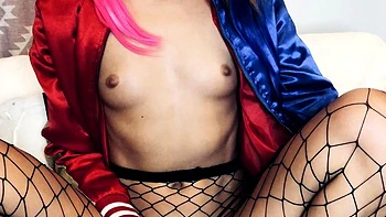 toys,solo,amateur,small-tits,masturbation