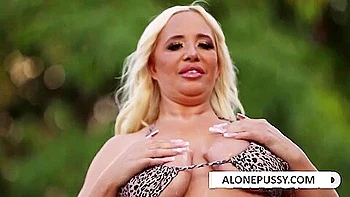 hd,mom,bbc-big-black-cock,creampie,milf