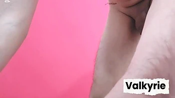 mom,milf,amateur-milf,brunette,hd