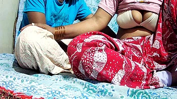 busty-amateur,indian-big-tits,indian-boobs,desi,busty