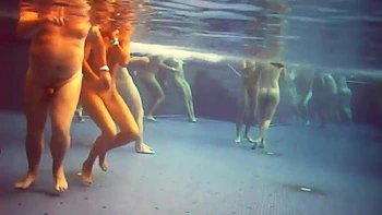 hidden-cam,nudist,voyeur