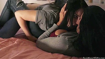 blonde-milf,massage,hooters,underwear,teen-18