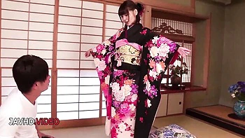 cum,threesome,small-boobs,asian,creampie