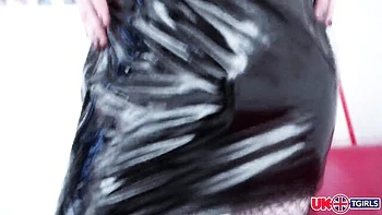 anal-masturbation,hd,transgender,brunette,solo