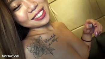 couple,teens,asian,cunnilingus,japanese