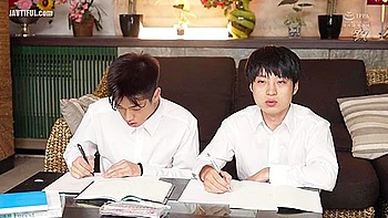 mom,japanese-milf,milf,brunette,lace