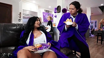 juggs,big-ass,big-cock,big-tits,boobs