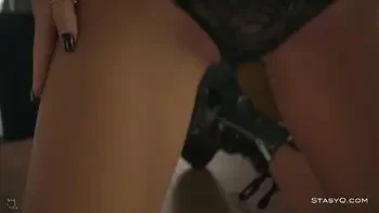 shaved,solo-girl,underwear,blonde,big-tits