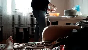 stepmother,hairy-pussy,cunnilingus,lick-pussy,risky-sex