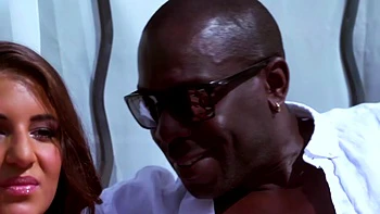 big-tits,french,milf,tattoo,amateur