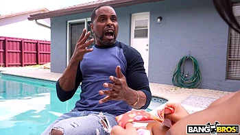 brunette,deepthroat,big-tits,facial