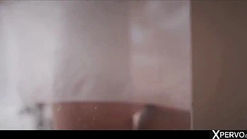 blockbuster,red-hair,big-tits,female-orgasm,face-riding