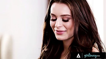 exclusive,brunette,natural-tits,babe,petite-brunette