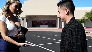 milf,big-boobs,amateur,blonde