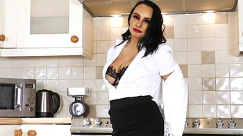 dildo,makeup,straight,kitchen,big-tits