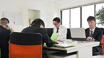 housewife,japanese-wife,cum-inside,dripping,uniform