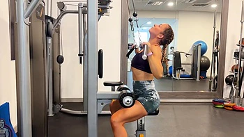 blowjob,shorts,doggy-style,hardcore,natural-tits