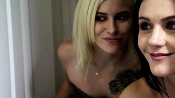 blowjob,blonde,hd,lick,teen