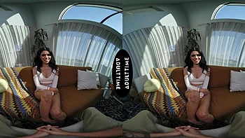 couple,long-hair,brunettes,latina