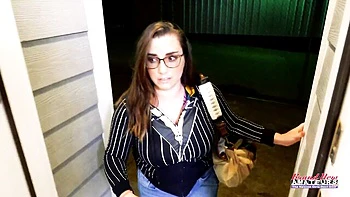 brunette,big-tits,cumshot,bbw,milf