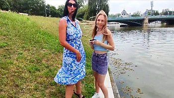 cfnm,skinny,couple,natural-tits,pussy