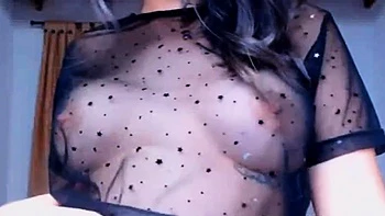 solo,brunette,amateur,ass,toys