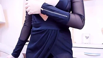 stockings,cumshot,masturbation,webcam,brunette