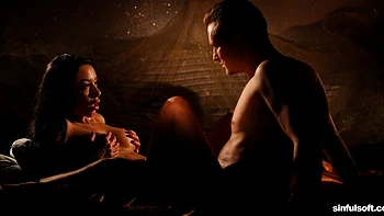 big-ass,brunette,curvy,straight-hair,cowgirl