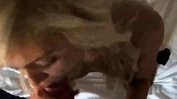 amateur,pov,blonde,blowjob