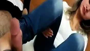 brunette,foot-fetish,pov,amateur