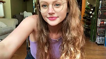 amateur,solo,webcams,blonde,shaved