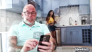 small-tits,blowjob,hd,pornhub,dilf